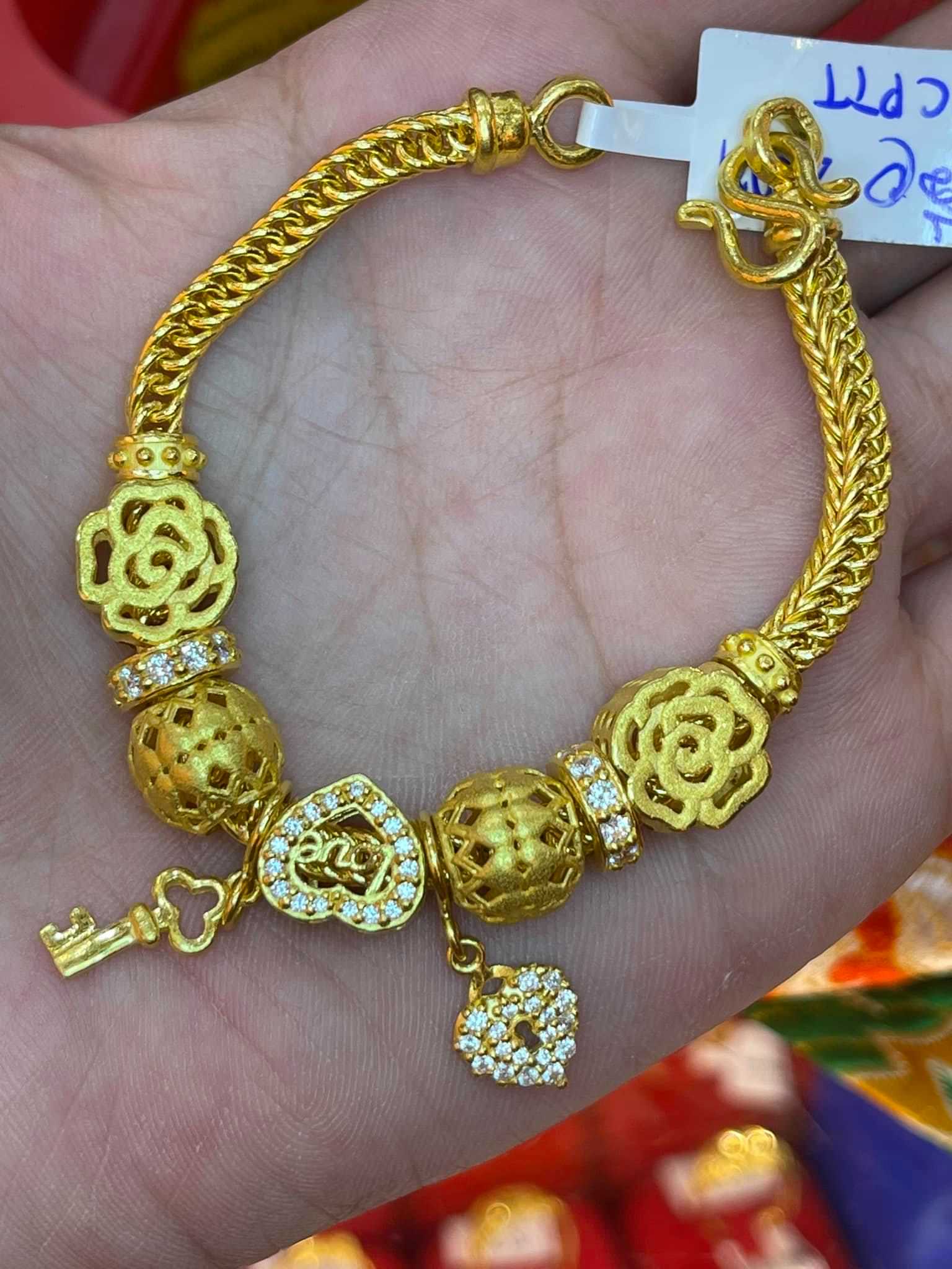 สร้อยข้อมือทอง ทองรูปพรรณ สร้อยข้อมือทอง ทองรูปพรรณ